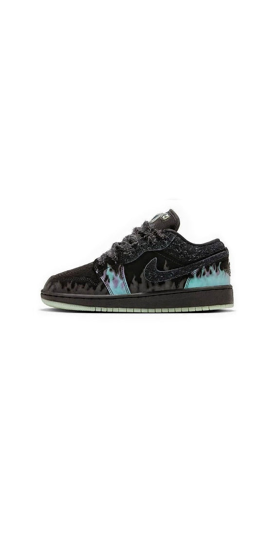 AIR JORDAN LOW HALLOWEEN BLACK CAT – Brandadox - Main Image
