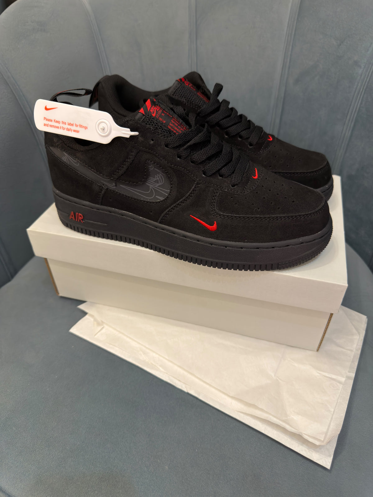 NIKE AIRFORCE COOL GREY REFLECTIVE
