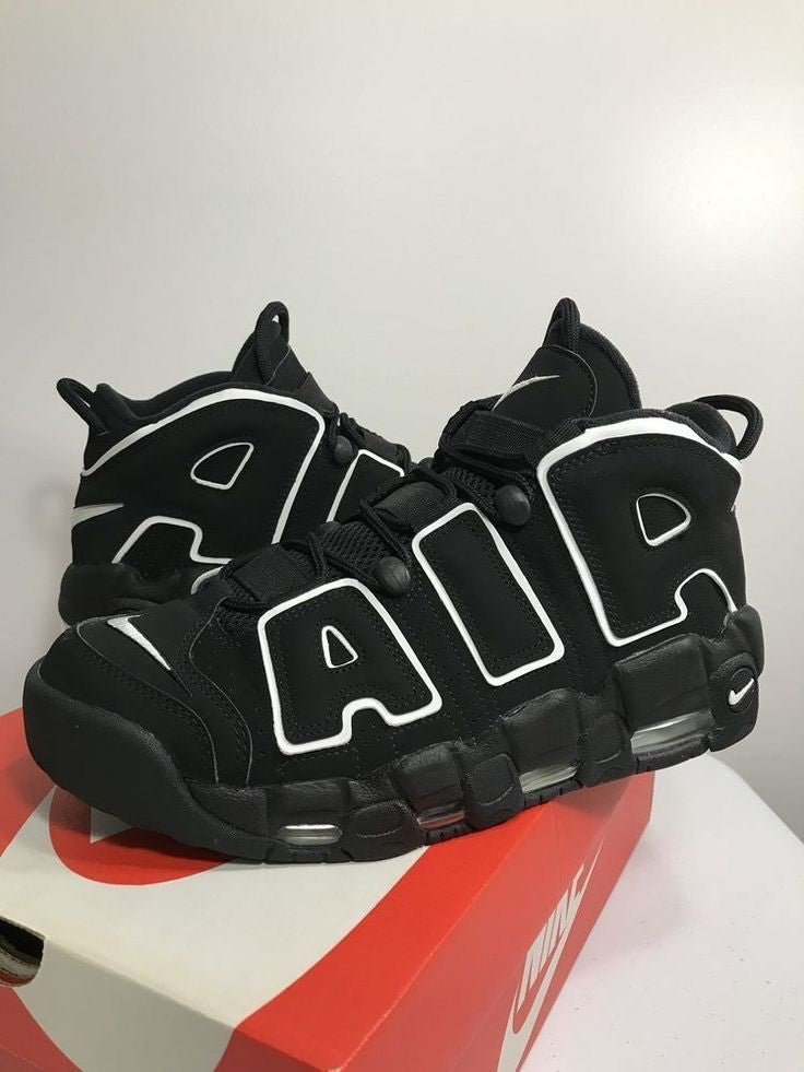 NIKE AIR UPTEMPO BLACK