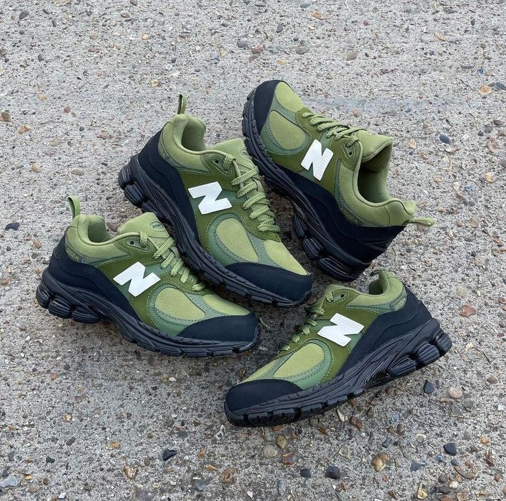 NEW BALANCE 2002R MOSS GREEN X BASEMENT