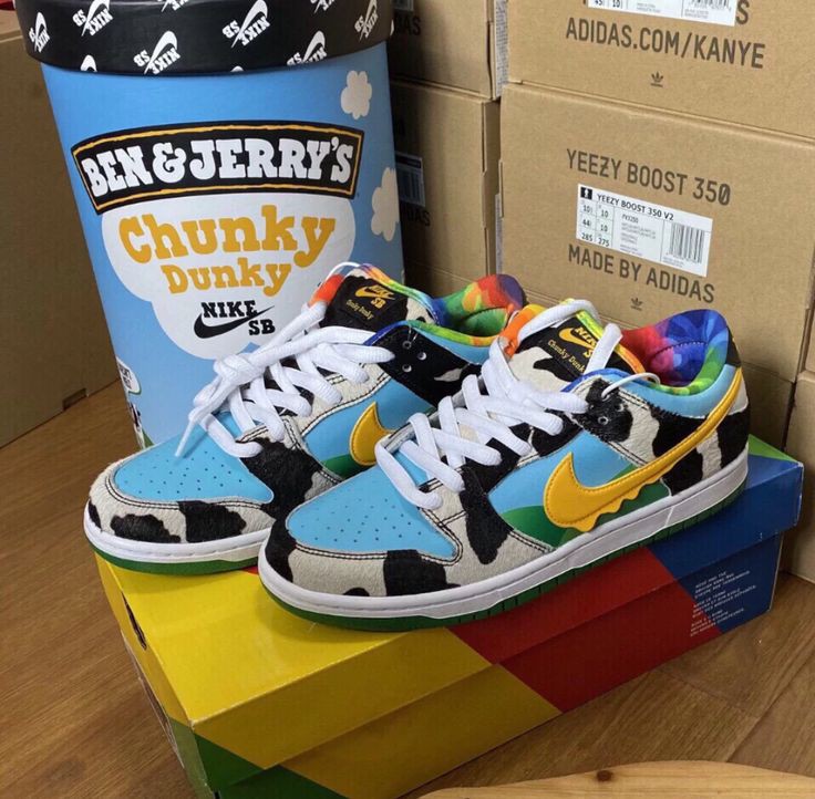 NIKE SB DUNK CHUNKY DUNKY U.A
