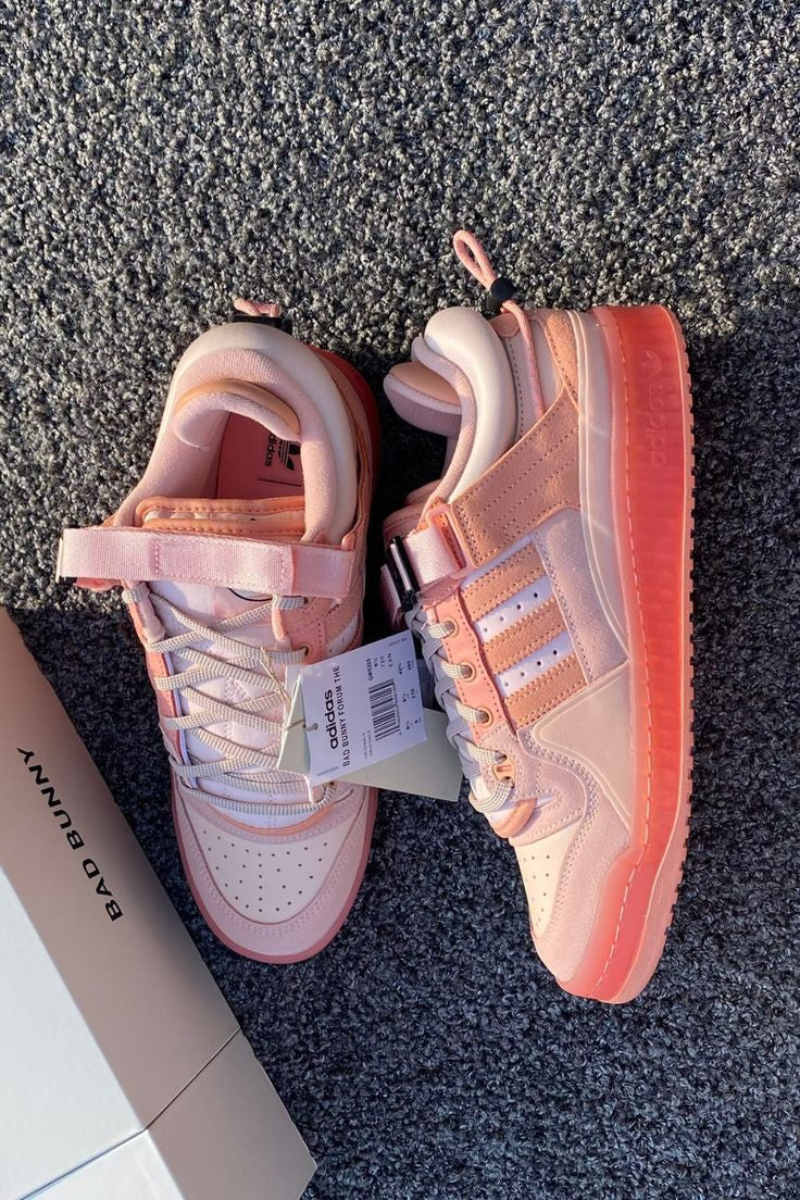 ADIDAS BAD BUNNY FORUM BUCKLE LOW EASTER PINK