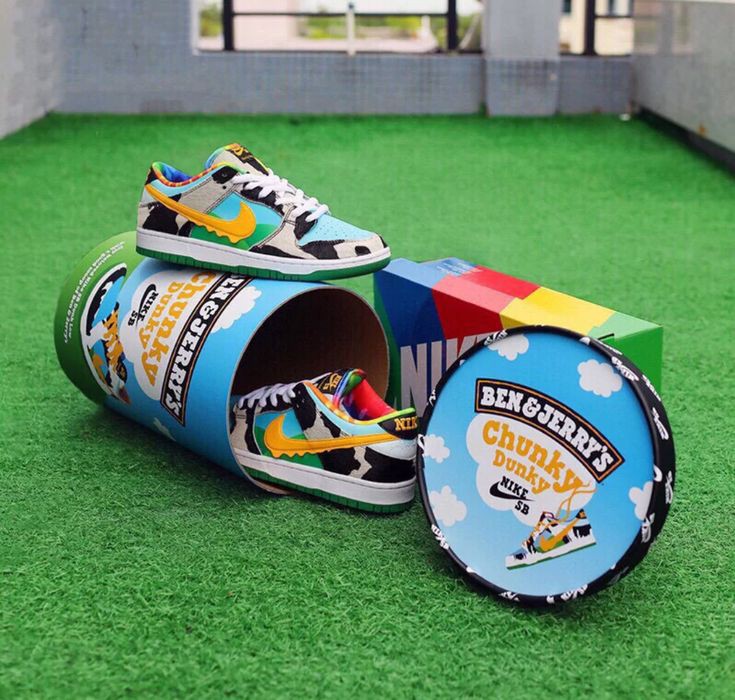 NIKE SB DUNK CHUNKY DUNKY U.A
