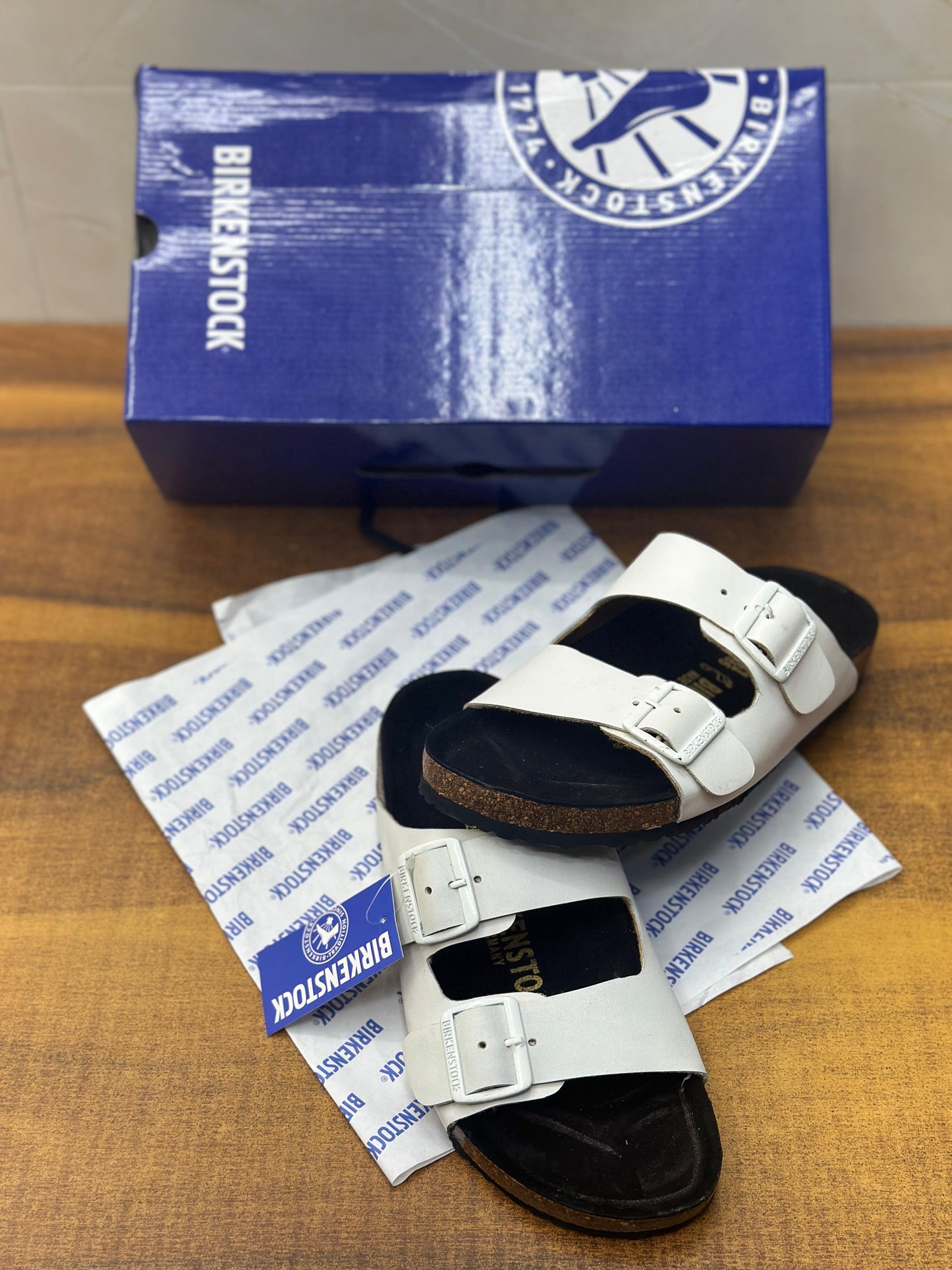 BIRKENSTOCK