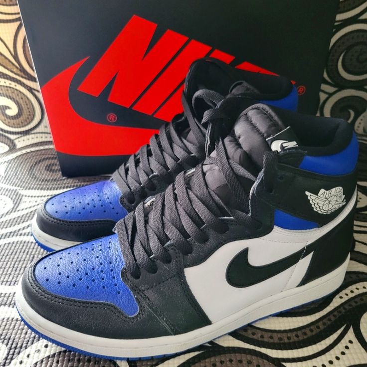 AIR JORDAN 1 ROYAL BLUE TOE