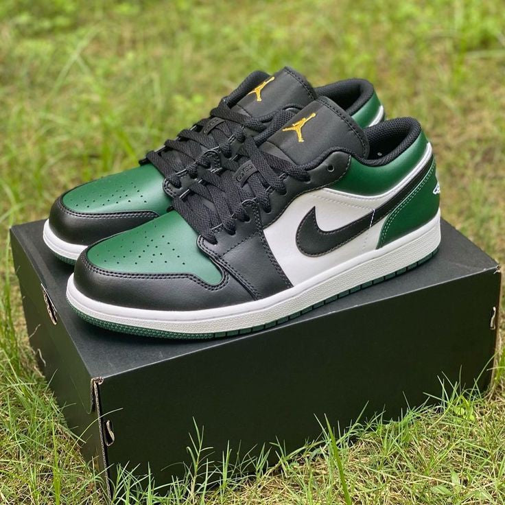 AIR JORDAN 1 LOW MYSTIC GREEN