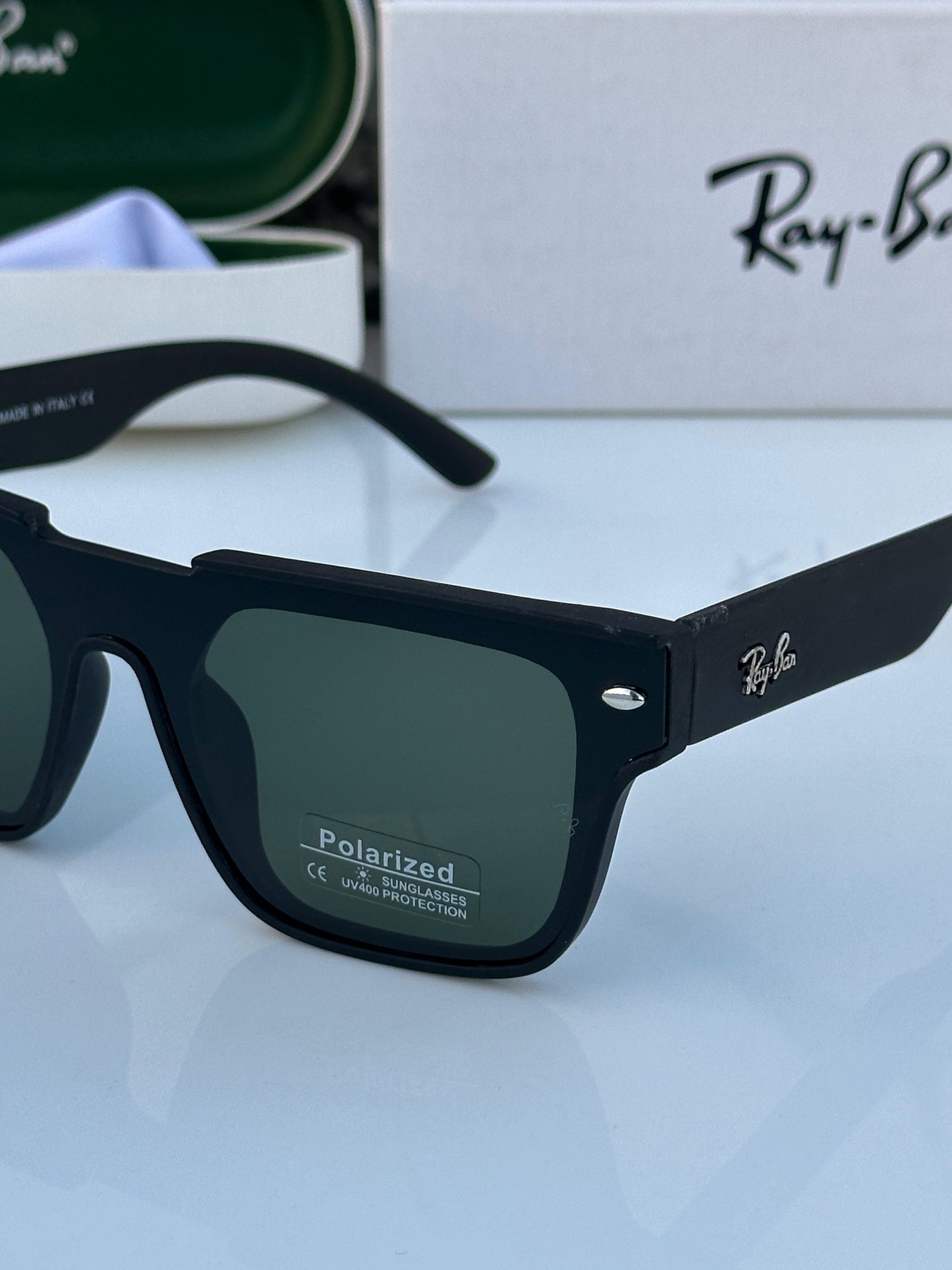 RAYBAN