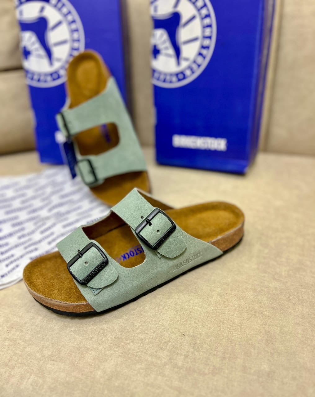 BIRKENSTOCK