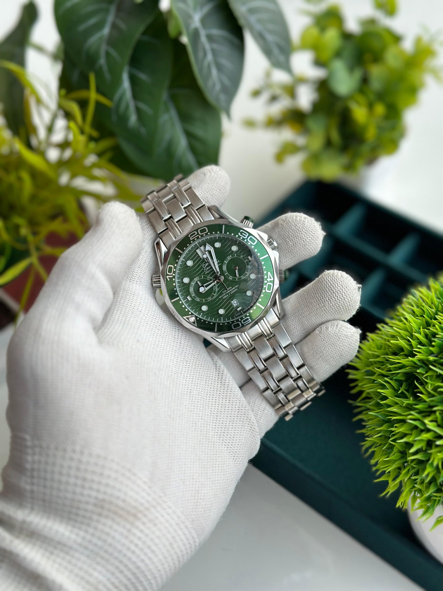 OMEGA SEAMASTER PREMIUM WATCH