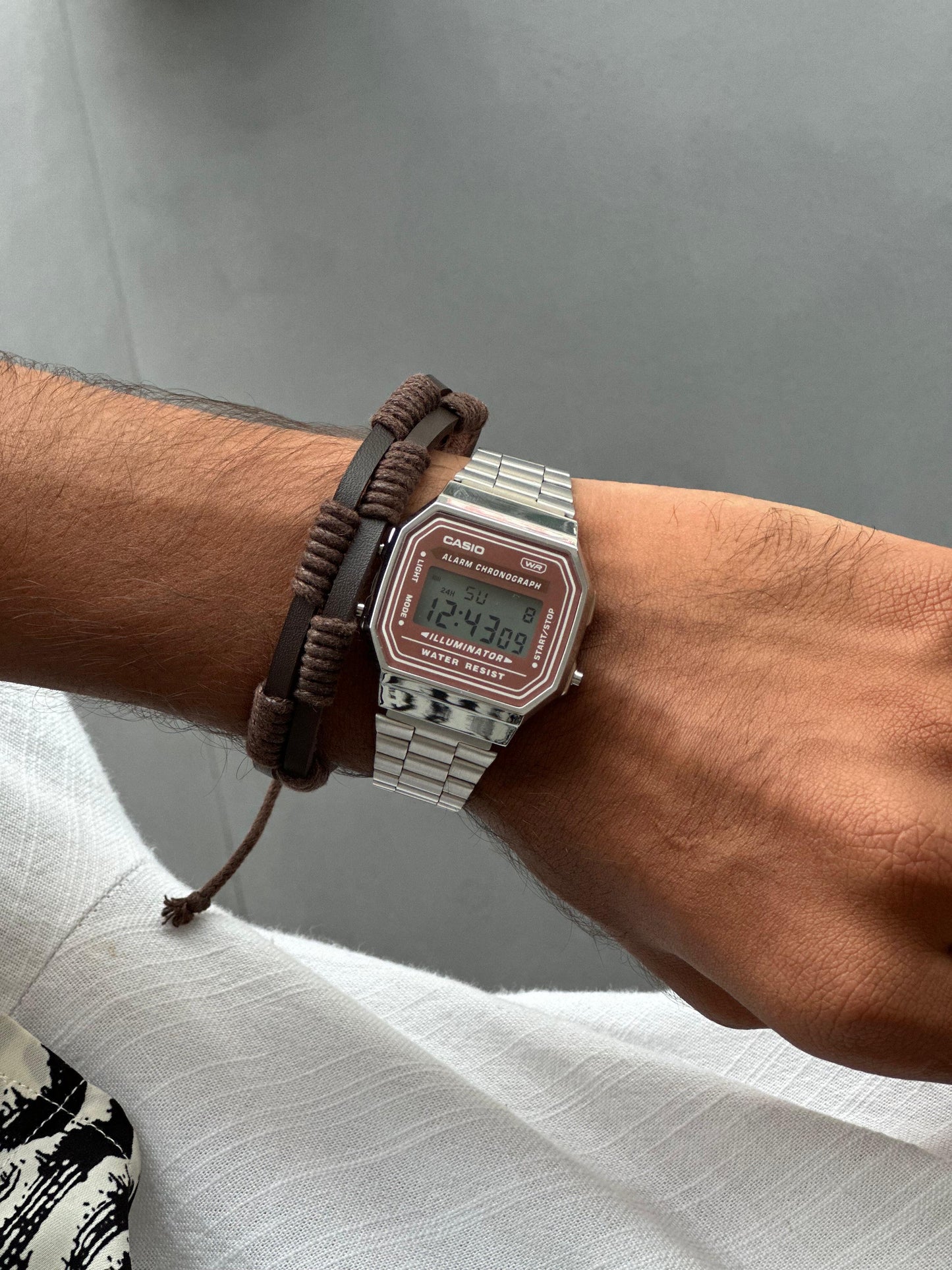 CASIO VINTAGE RETRO STYLE WATCH