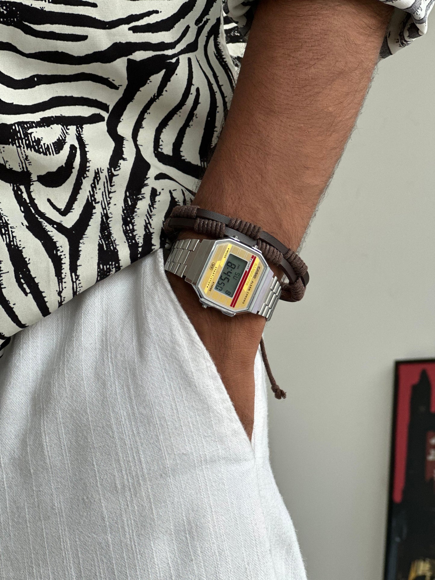 CASIO VINTAGE RETRO STYLE WATCH