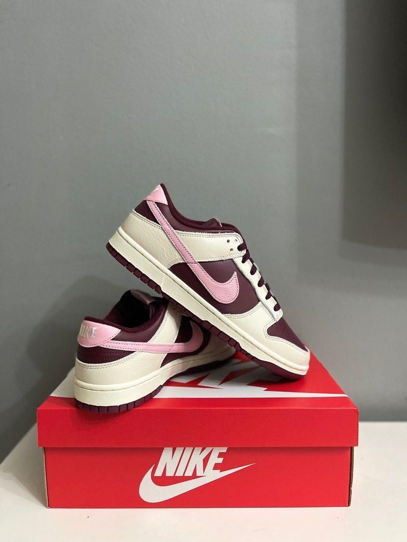 NIKE DUNK VALENTINE 2023