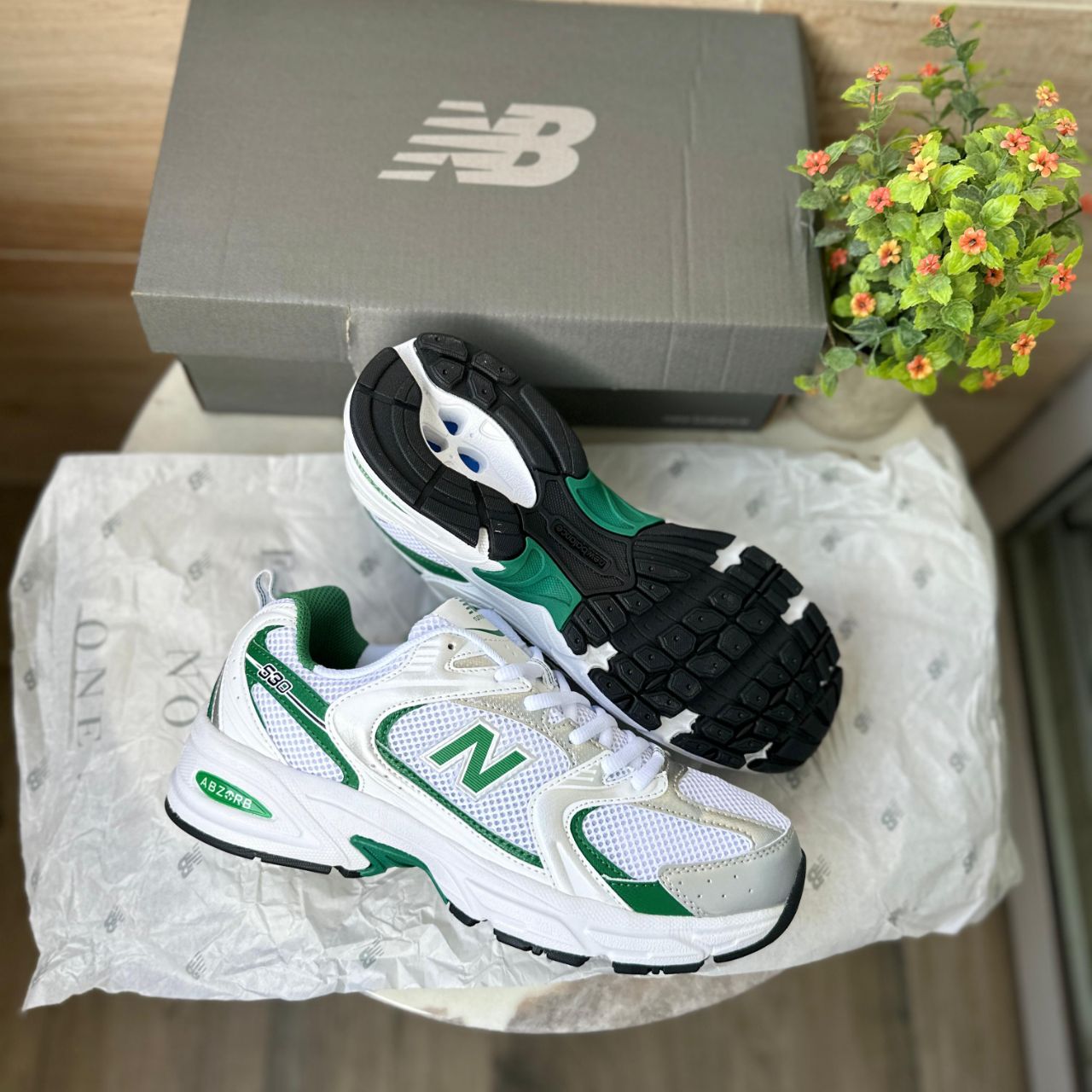 NEW BALANCE 530 GREEN/WHITE