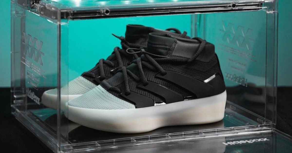 ADIDAS FEAR OF GOD ATHLETES X BASKET BALL UA QUALITY