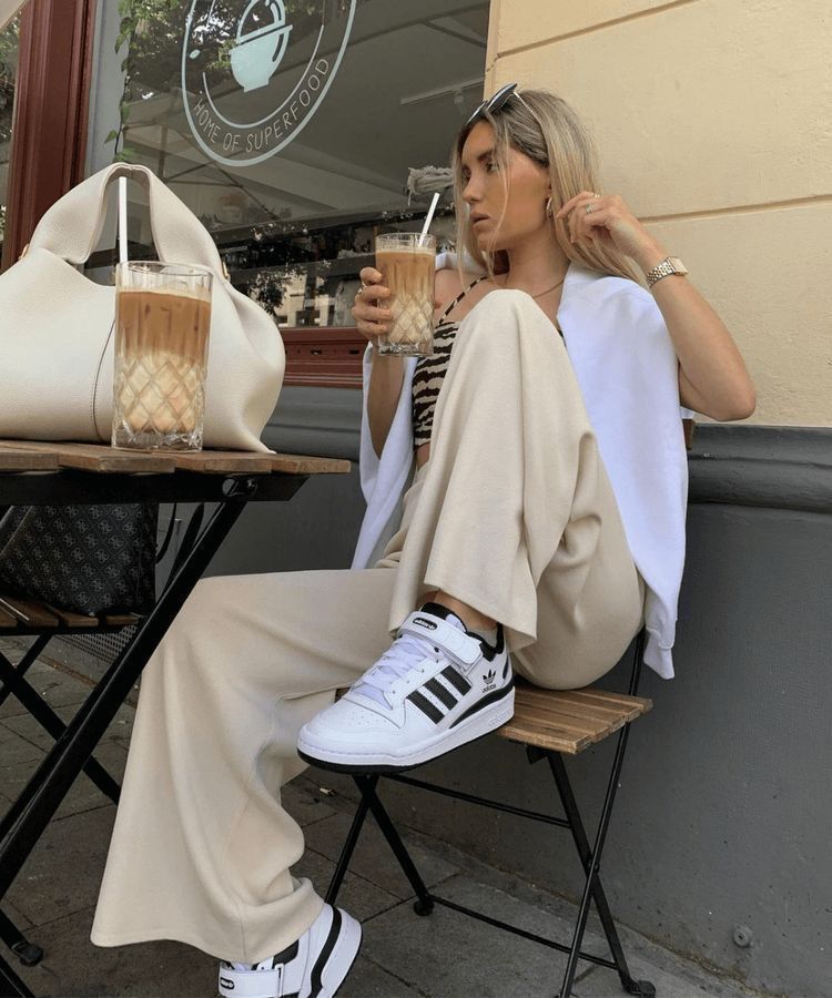 ADIDAS FORUM 84 BLACK /WHITE