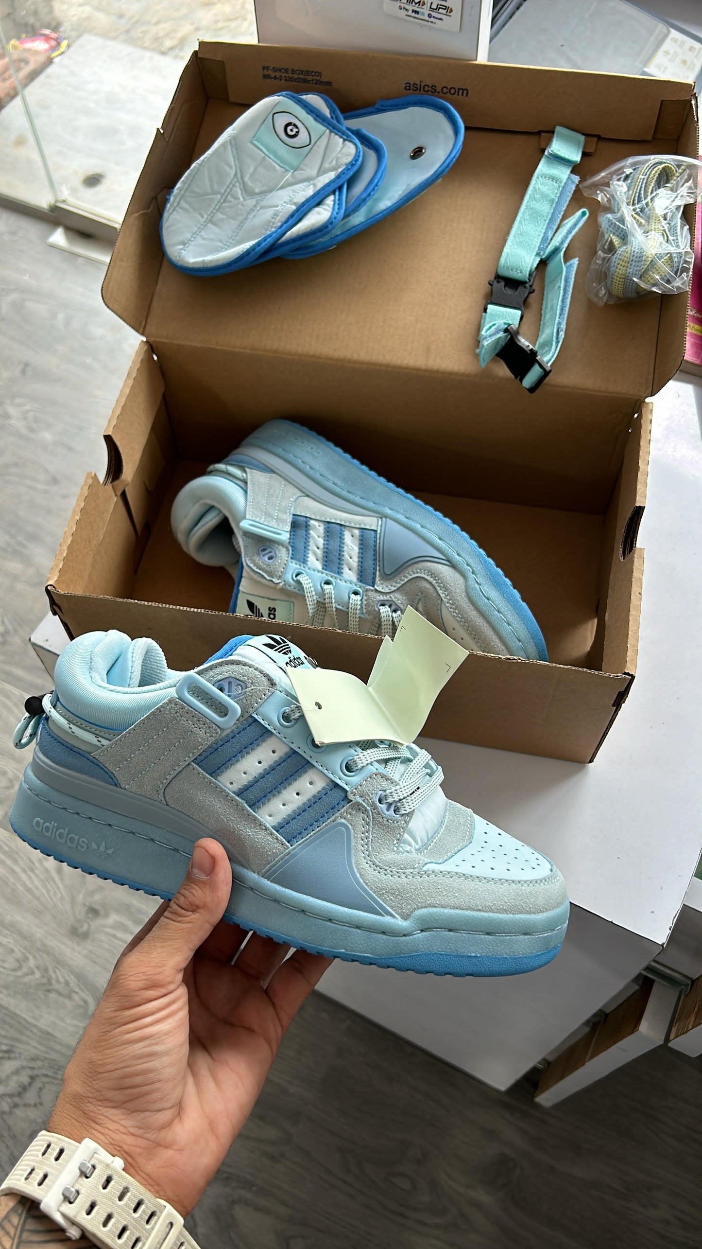 ADIDAS BAD BUNNY SKY BLUE