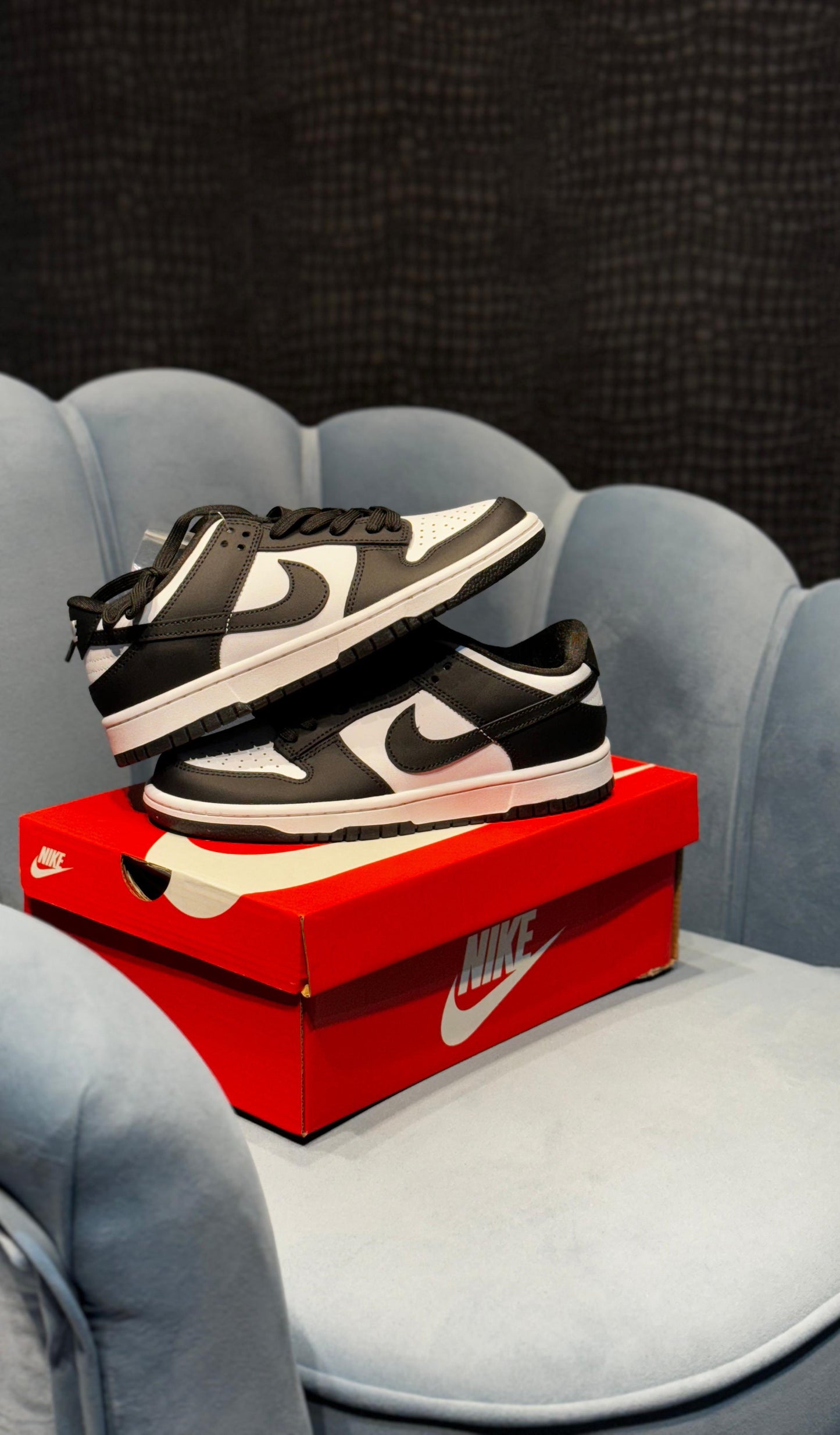 NIKE SB DUNK PANDA LOW
