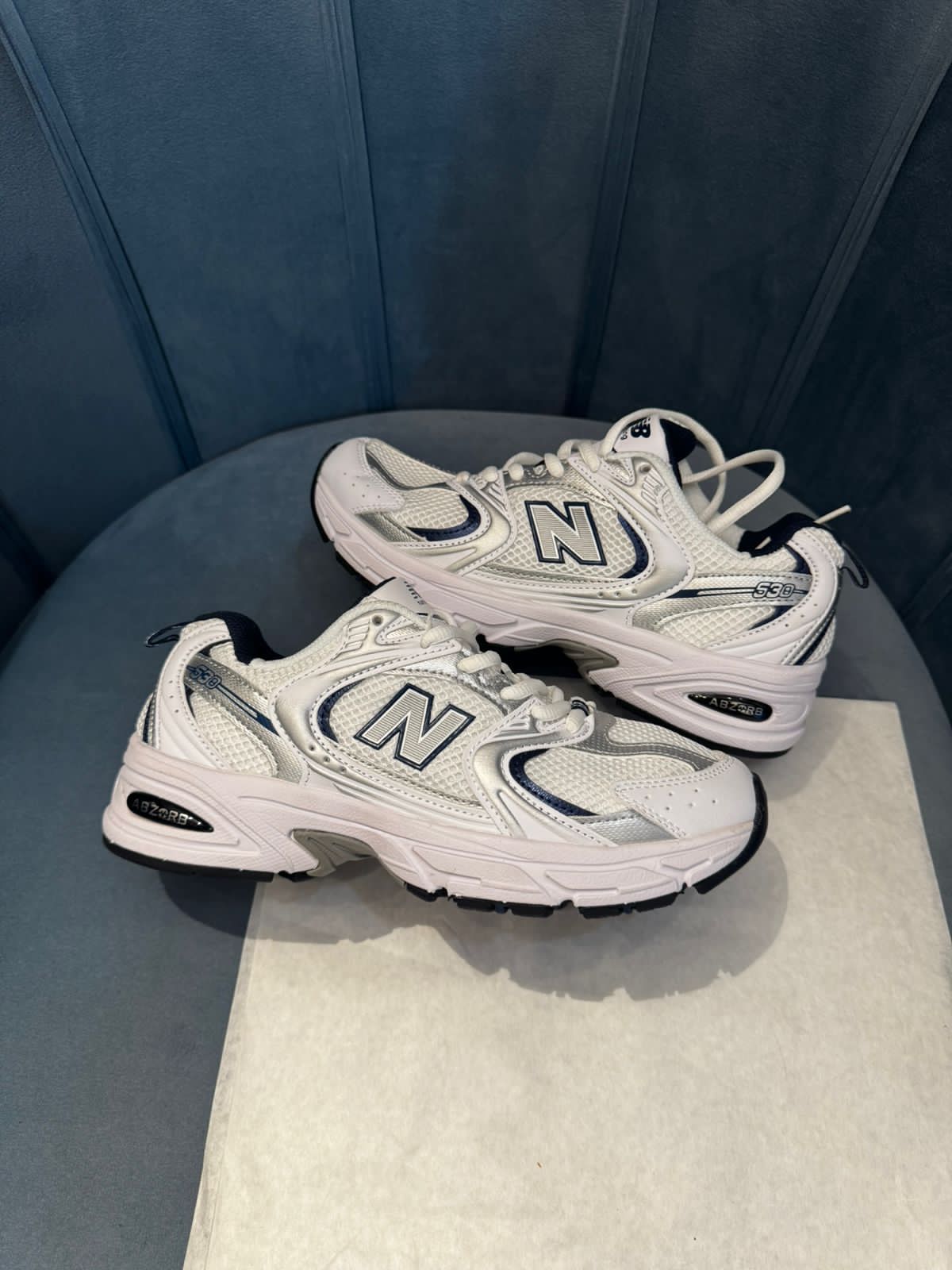 NEW BALANCE 530 SILVER/NAVY