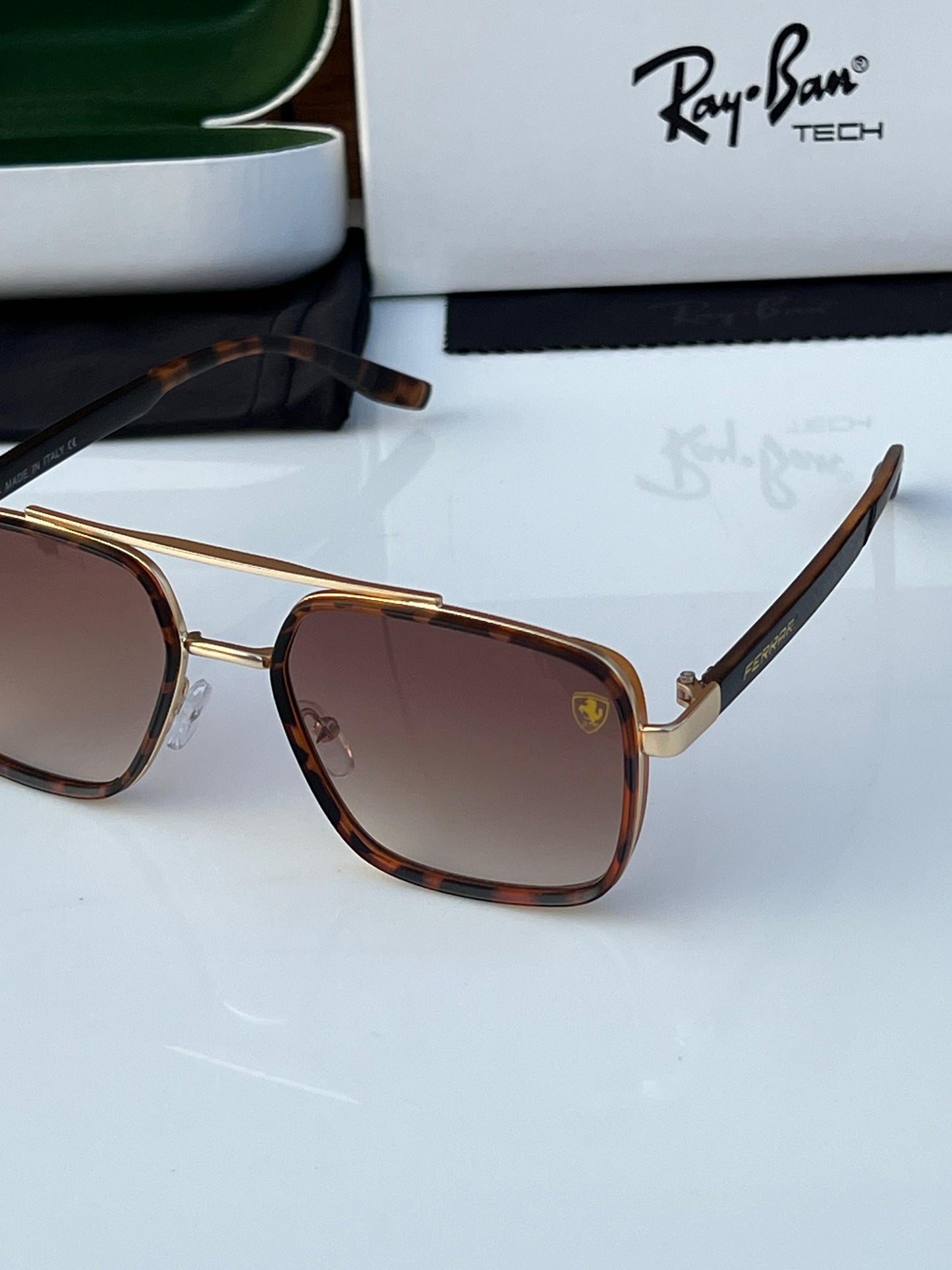 RAYBAN SUNGLASS