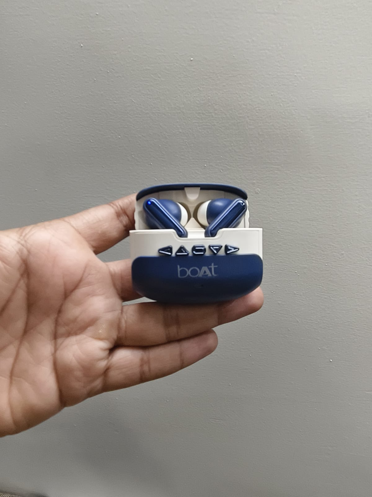 BOAT SMART BOX EARBUDS