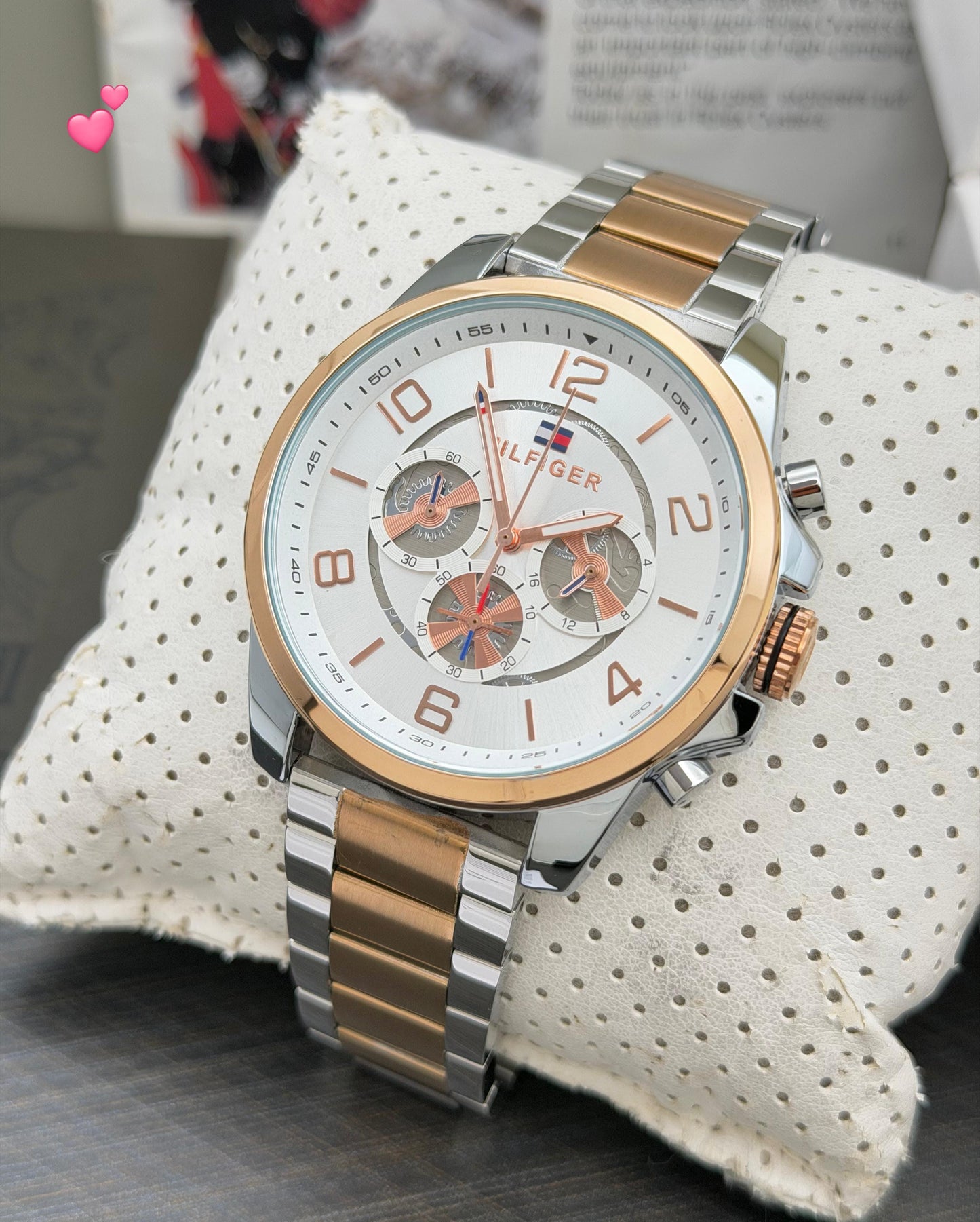TOMMY HILFIGER WATCH
