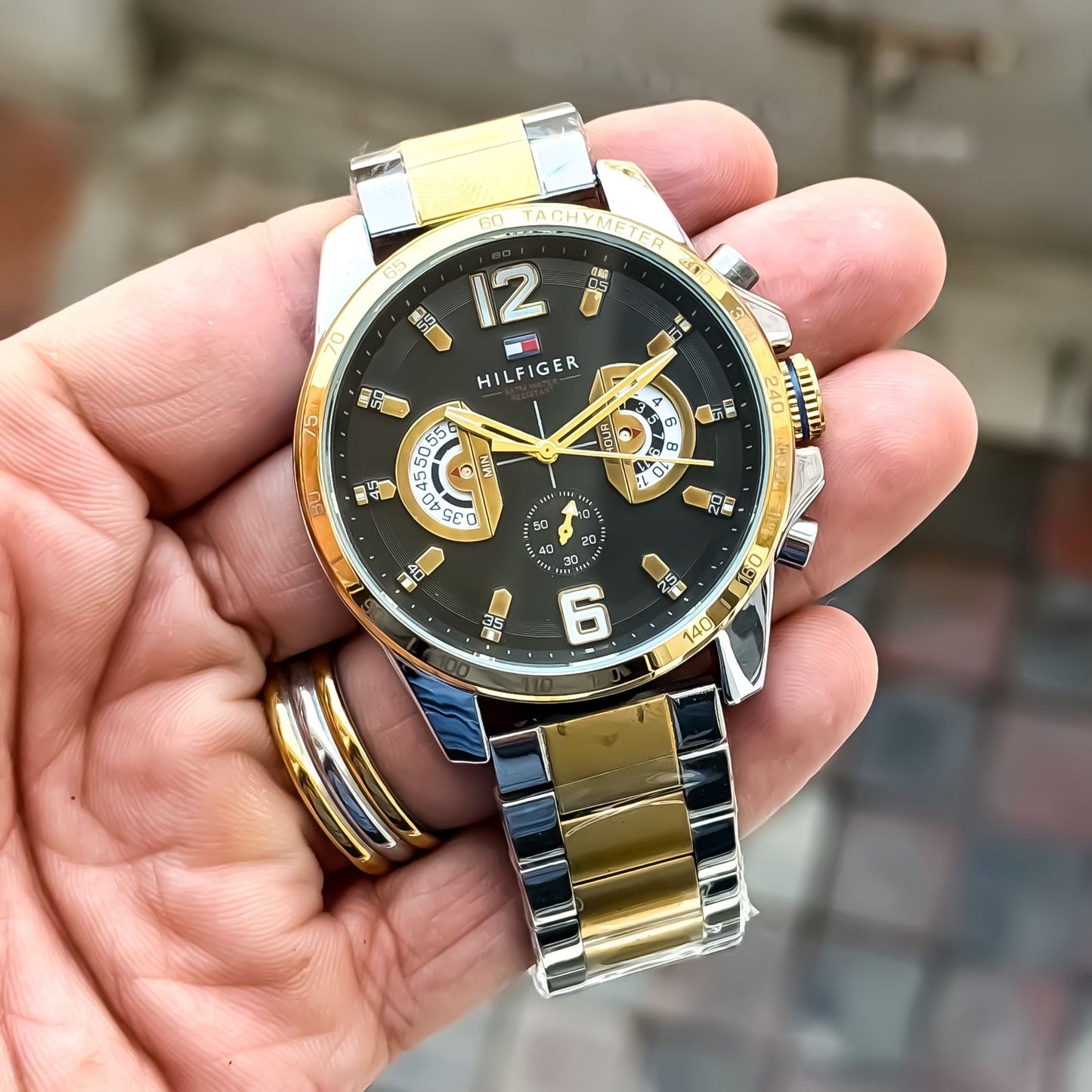 TOMMY HILFIGER WATCH