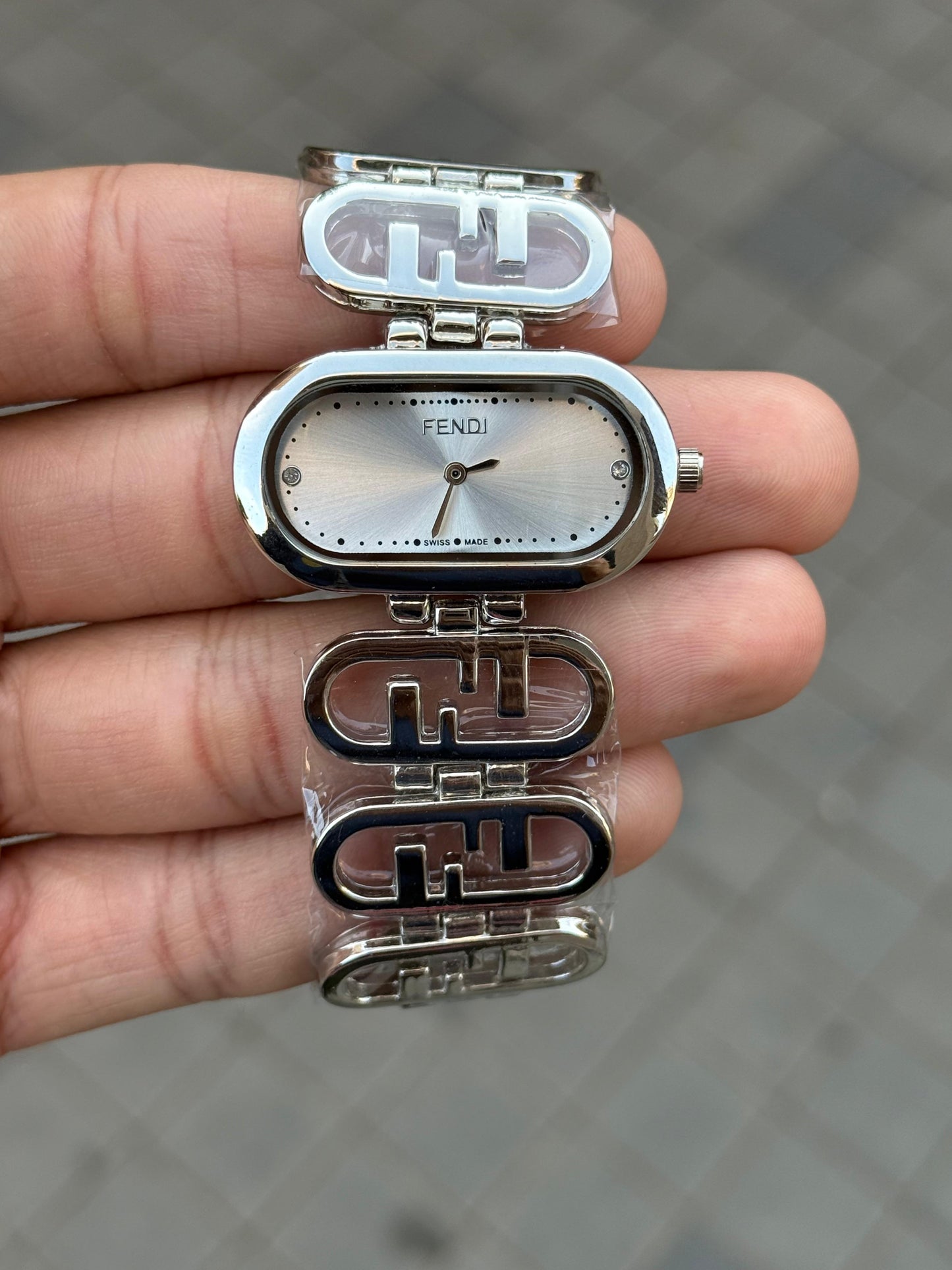 FENDI LADIES WATCH