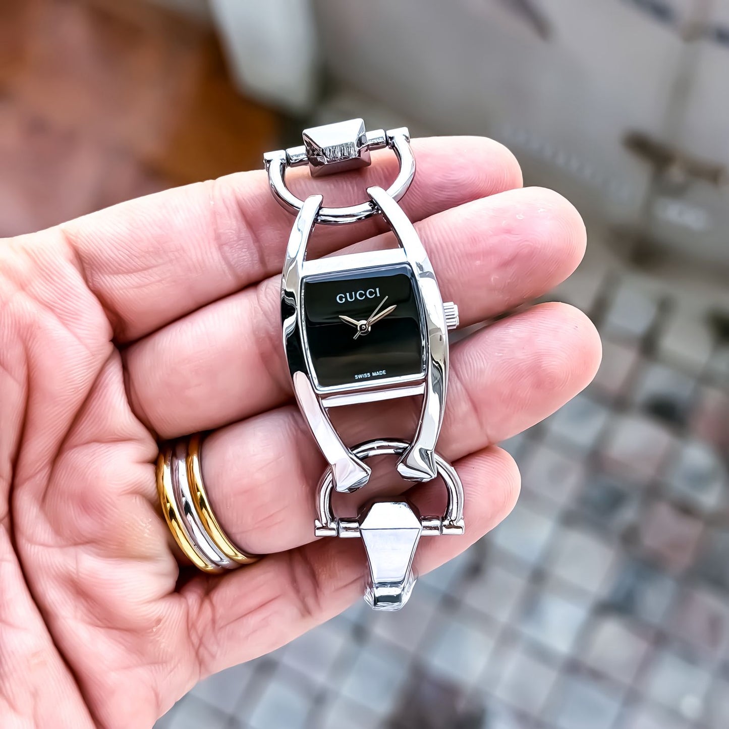 GUCCI WATCH