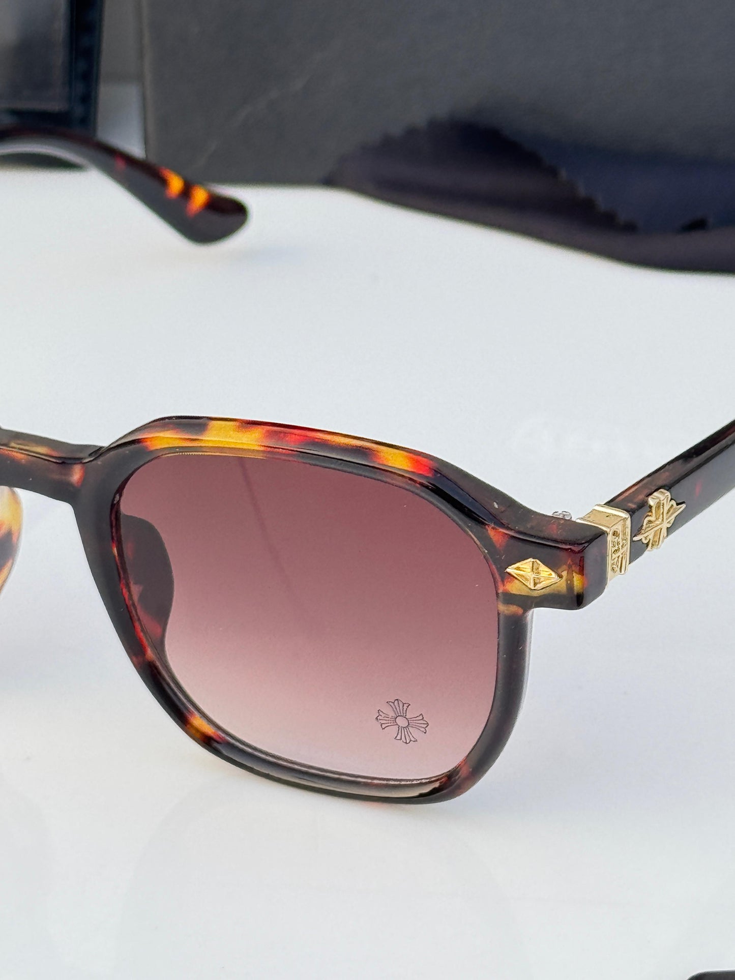 CHROME HEART SUNGLASS
