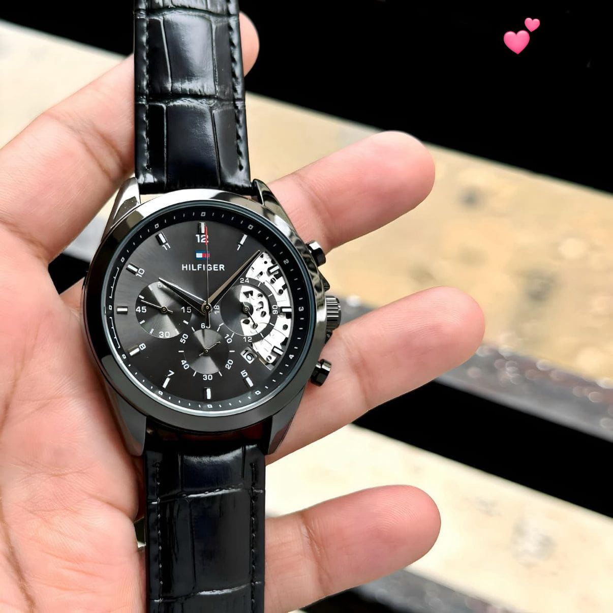 TOMMY HILFIGER WATCH