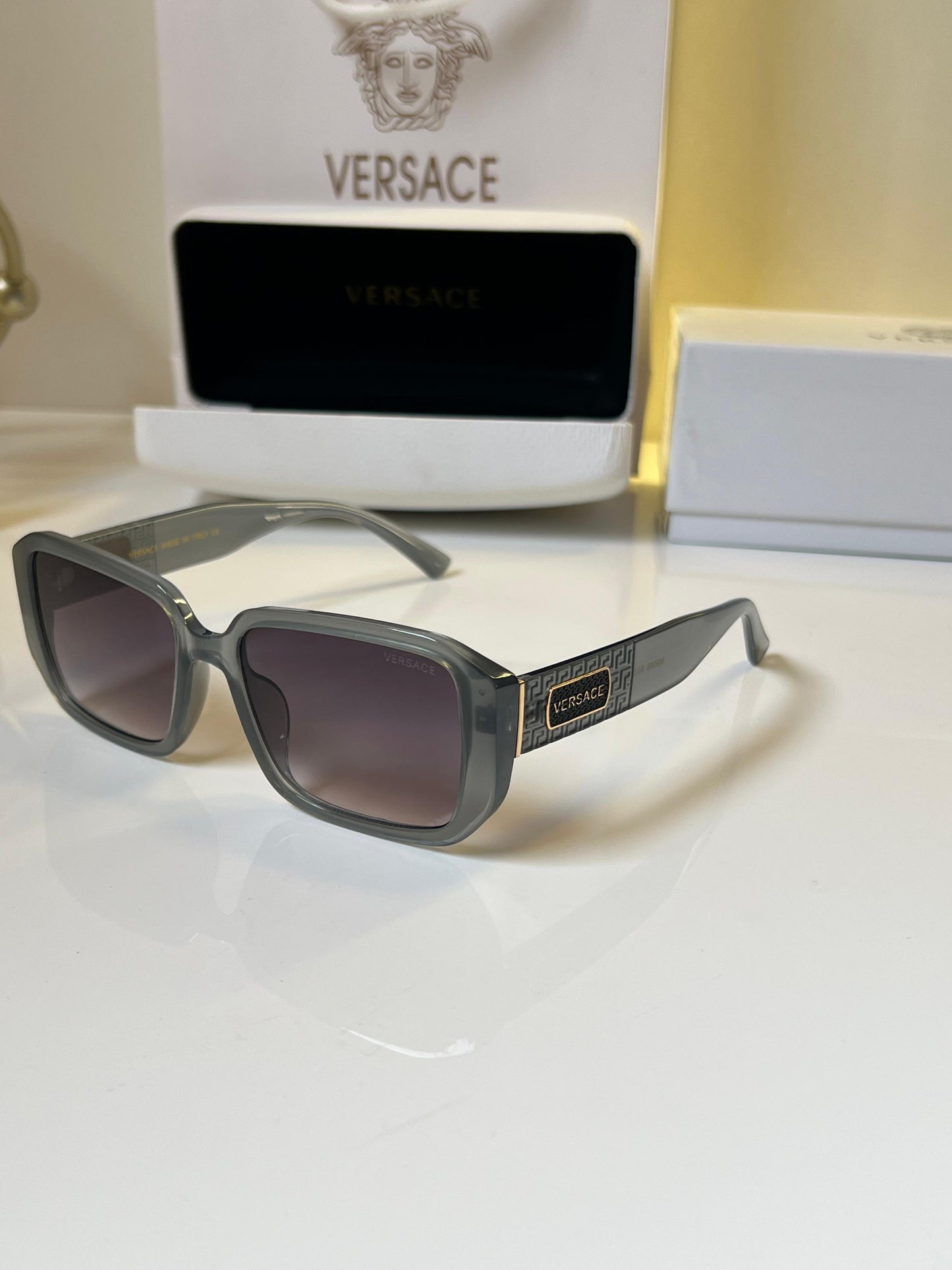 VERSACE SUNGLASS