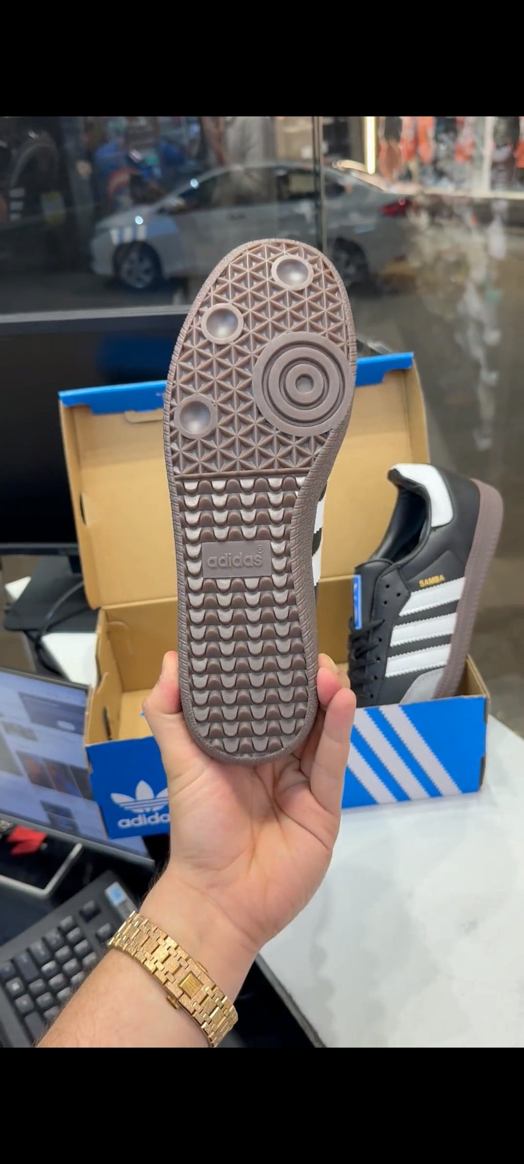 ADIDAS SAMBA BLACK WHITE GUM