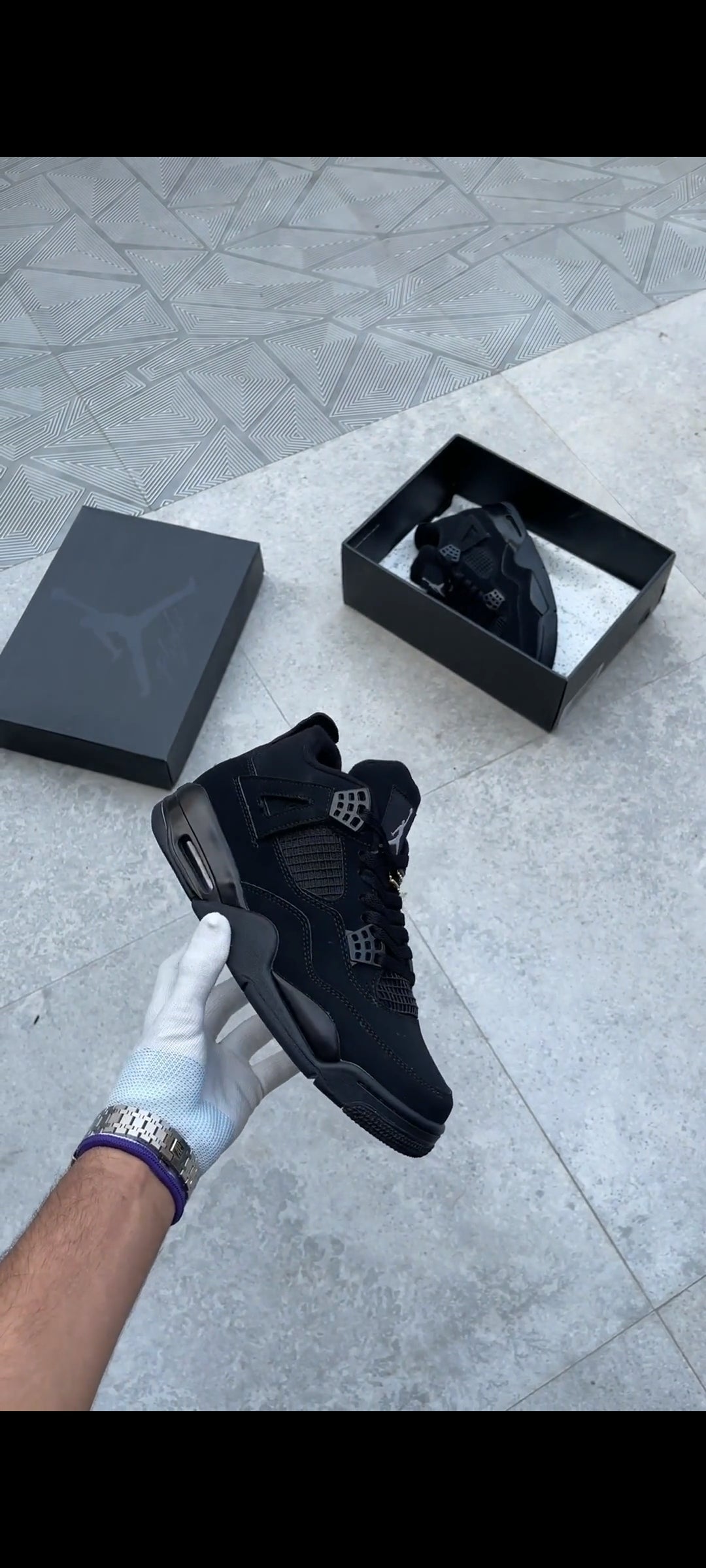 AIR JORDAN RETRO 4 BLACK CAT U.A