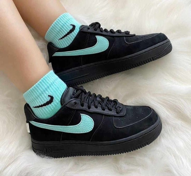 NIKE AIRFORCE 1 LOW X TIFFANY.CO U.A