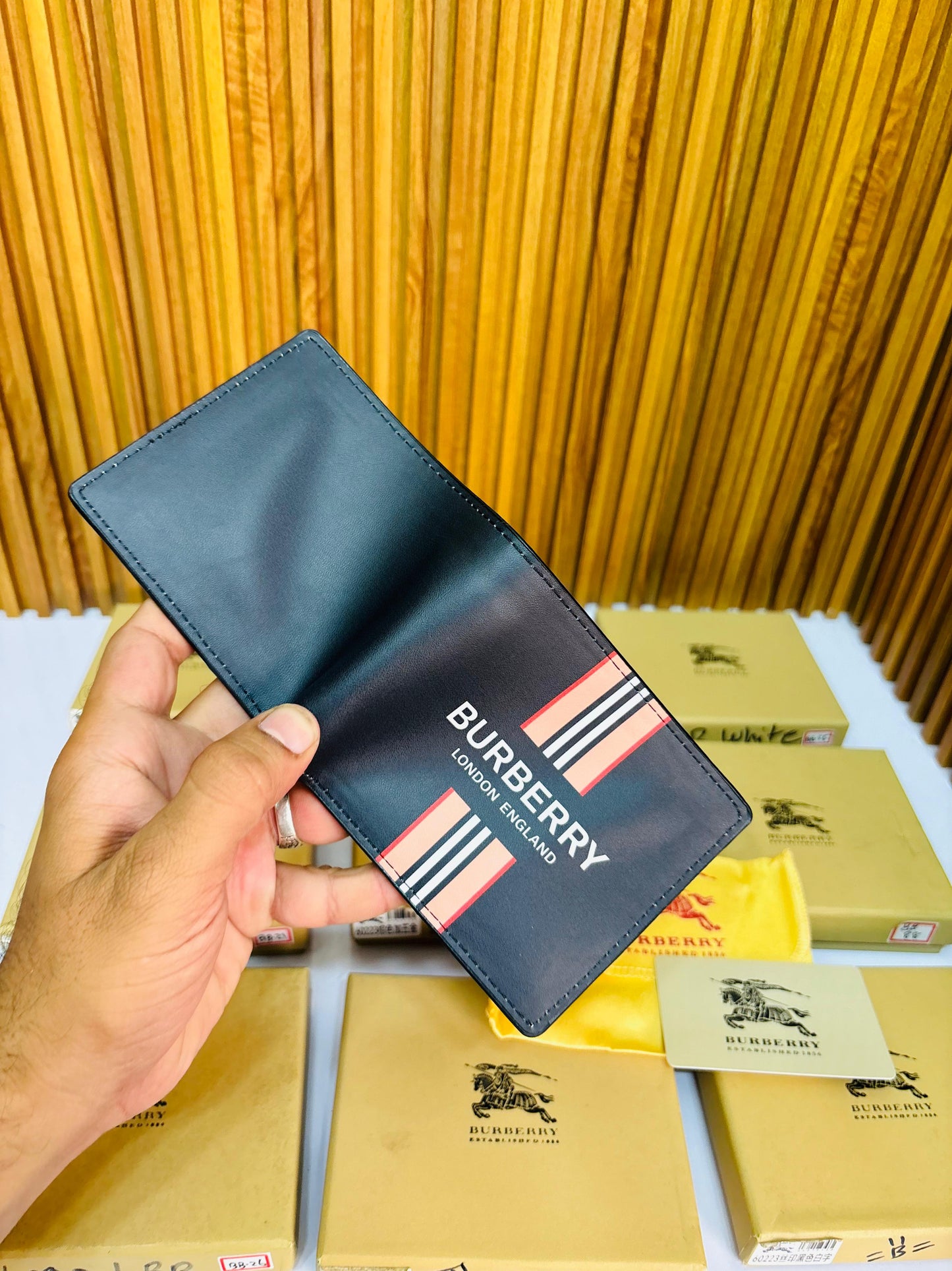 BURBERRY WALLET