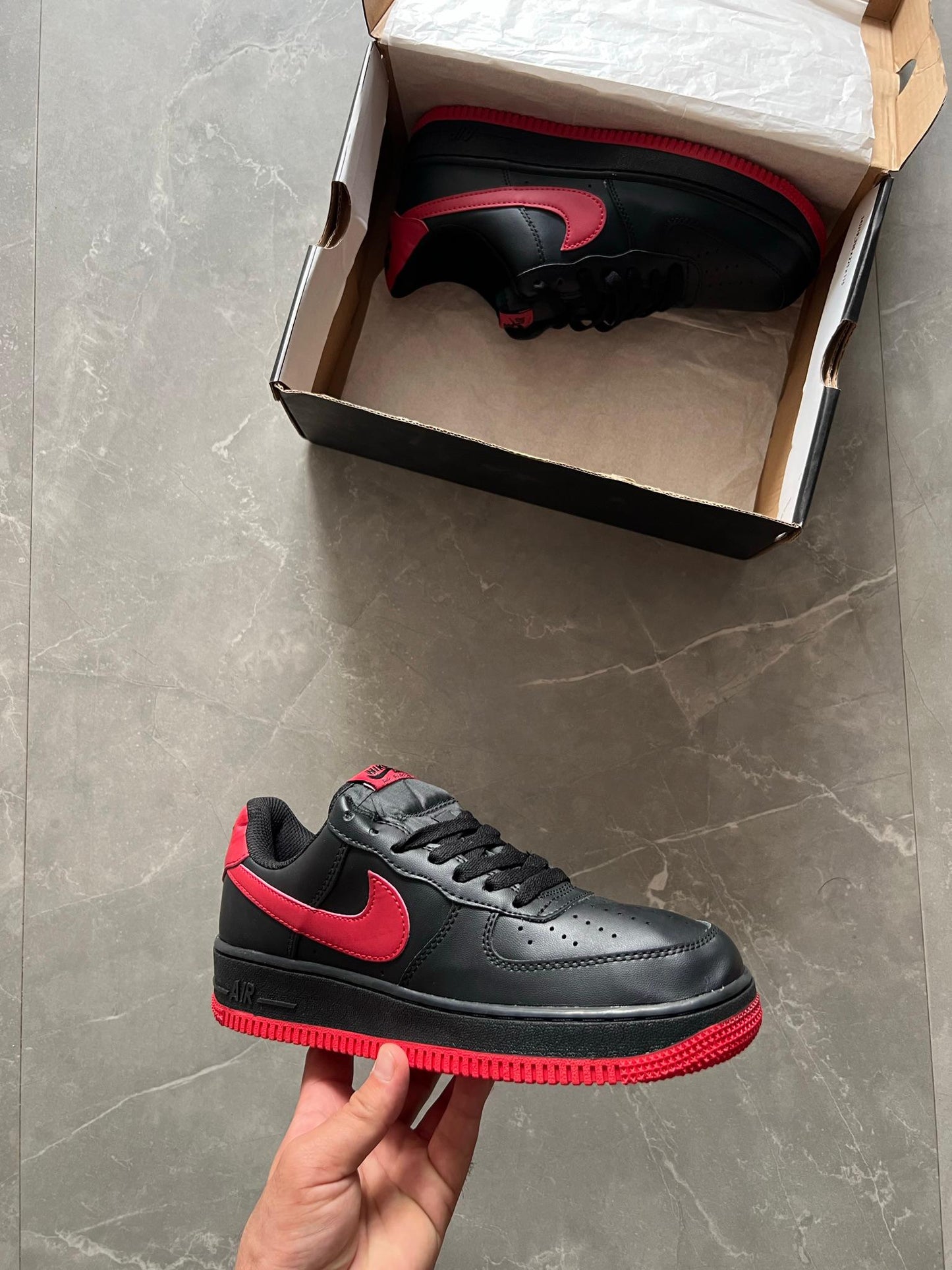 NIKE AIRFORCE ONE
