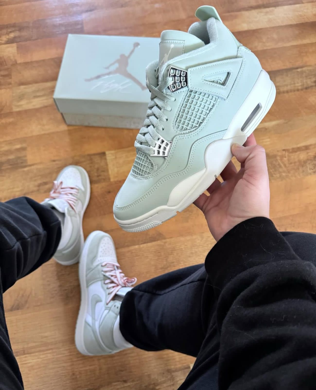 AIR JORDAN 4 ABUNDANCE