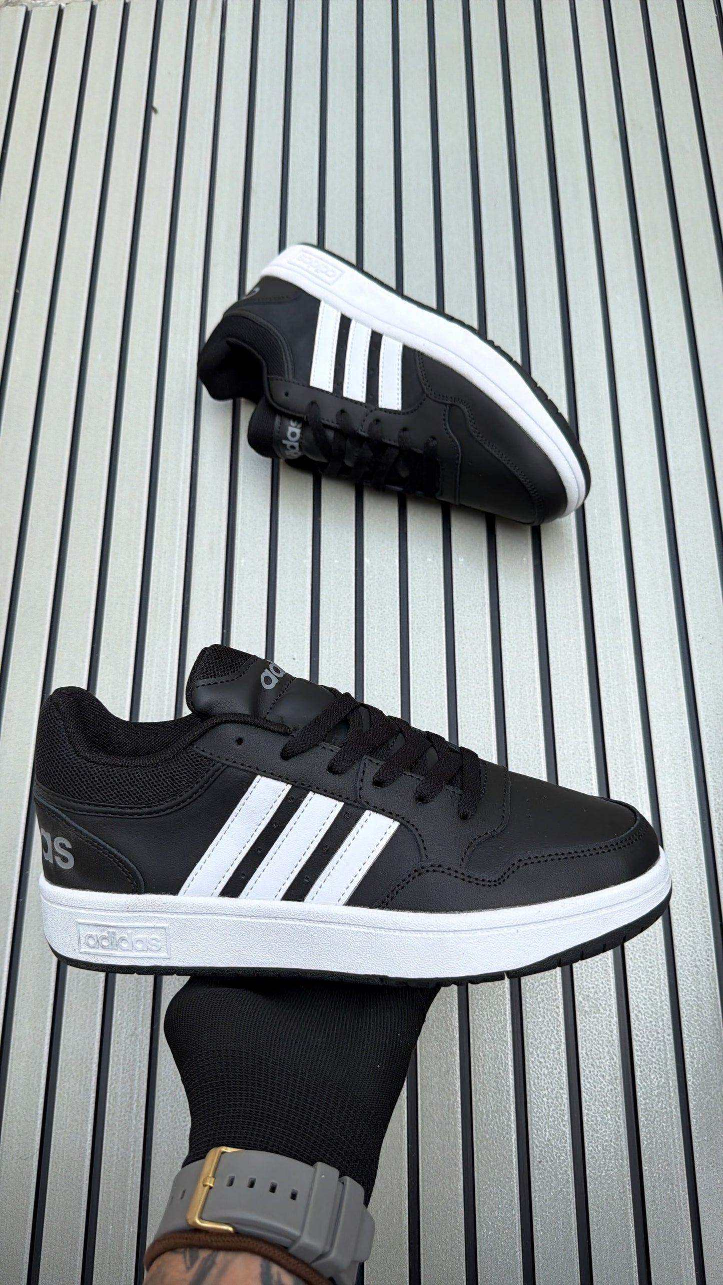 ADIDAS NEO