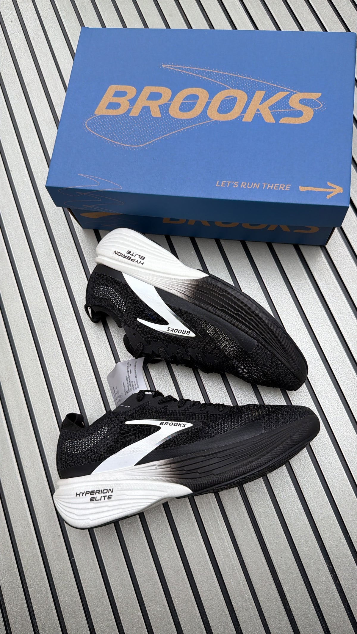 BROOKS HYPERION MAX