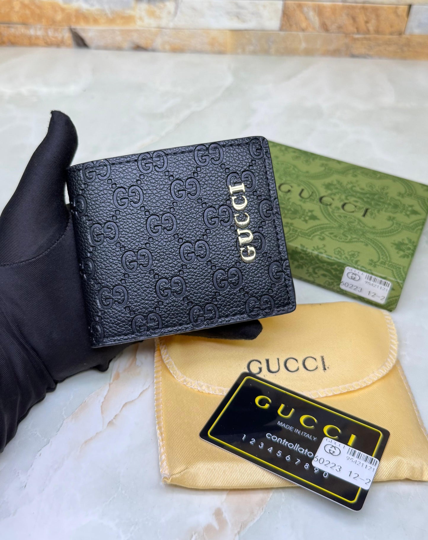 GUCCI