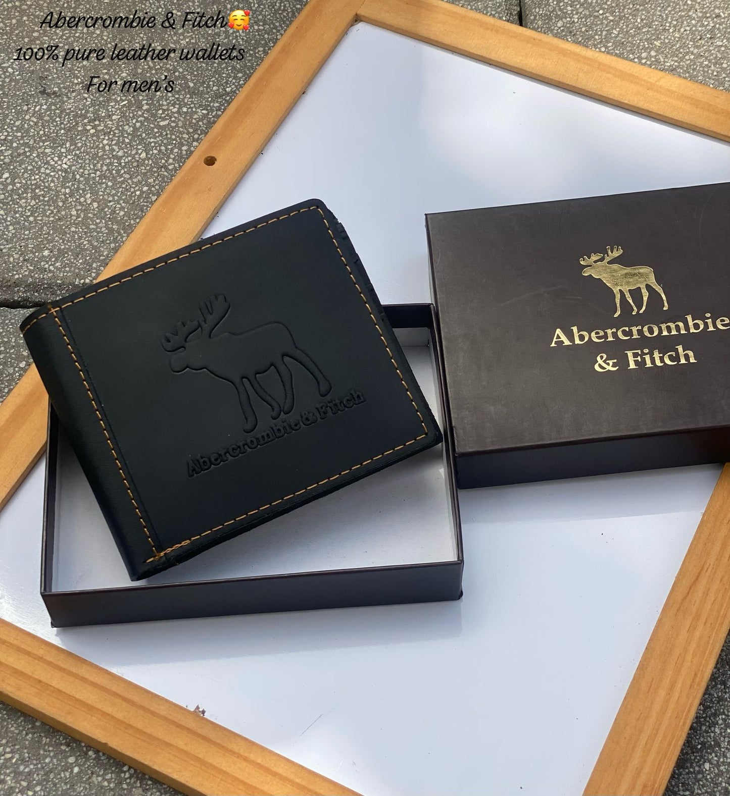ABRECROMBIE & FITCH