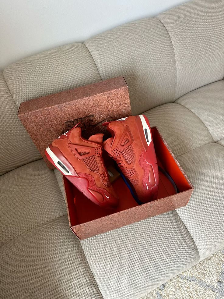AIR JORDAN 4 NIGEL BRICK BY BRICK X LA NIGEL SYLVESTER