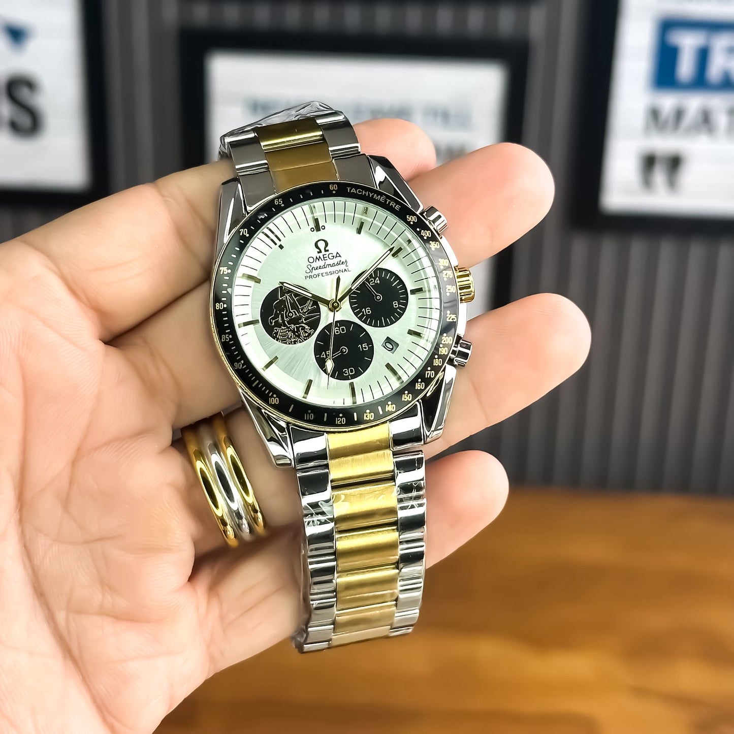 OMEGA SPEEDMASTER
