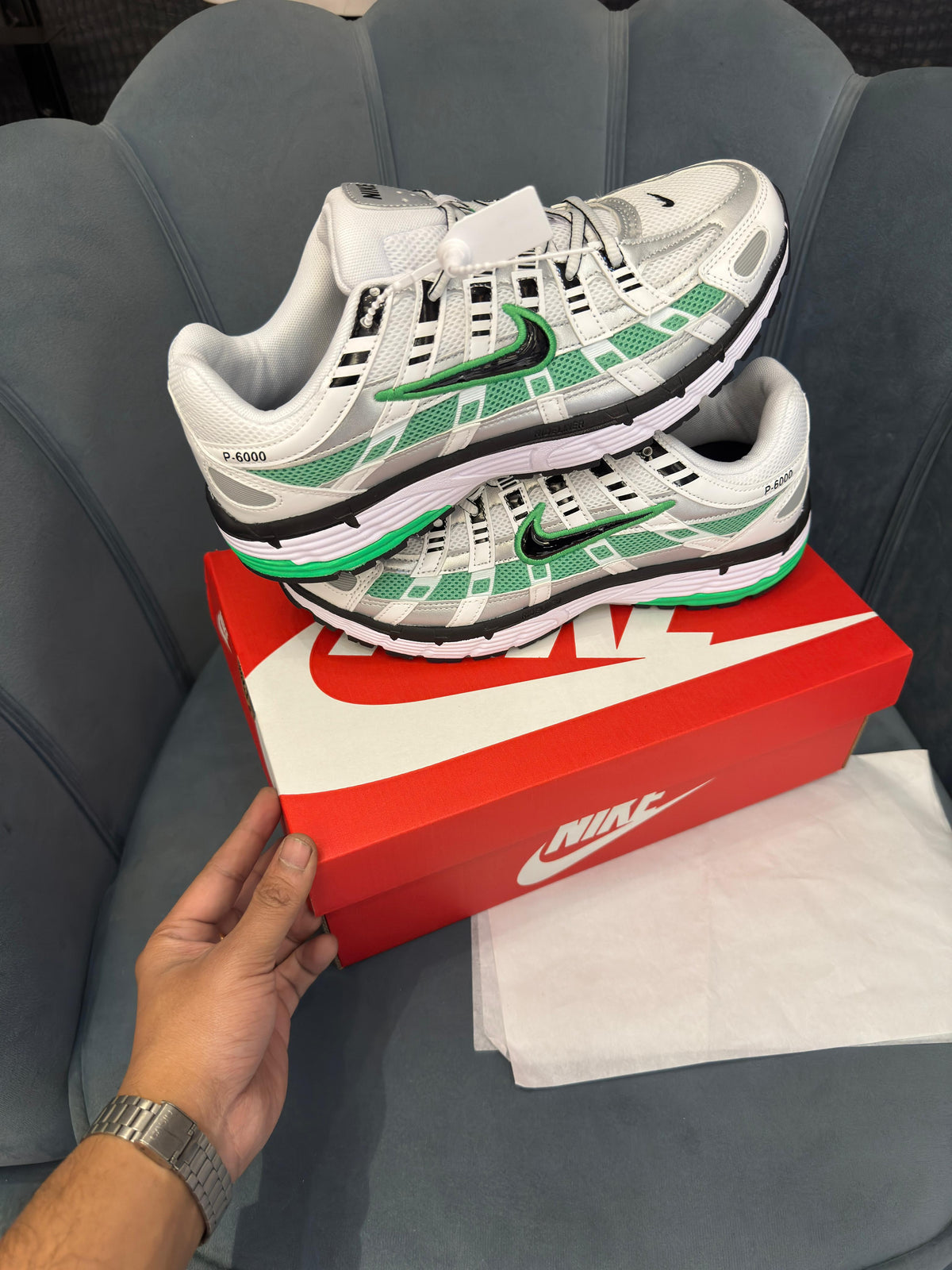 NIKE P 6000 TRAINER METALLIC GREEN