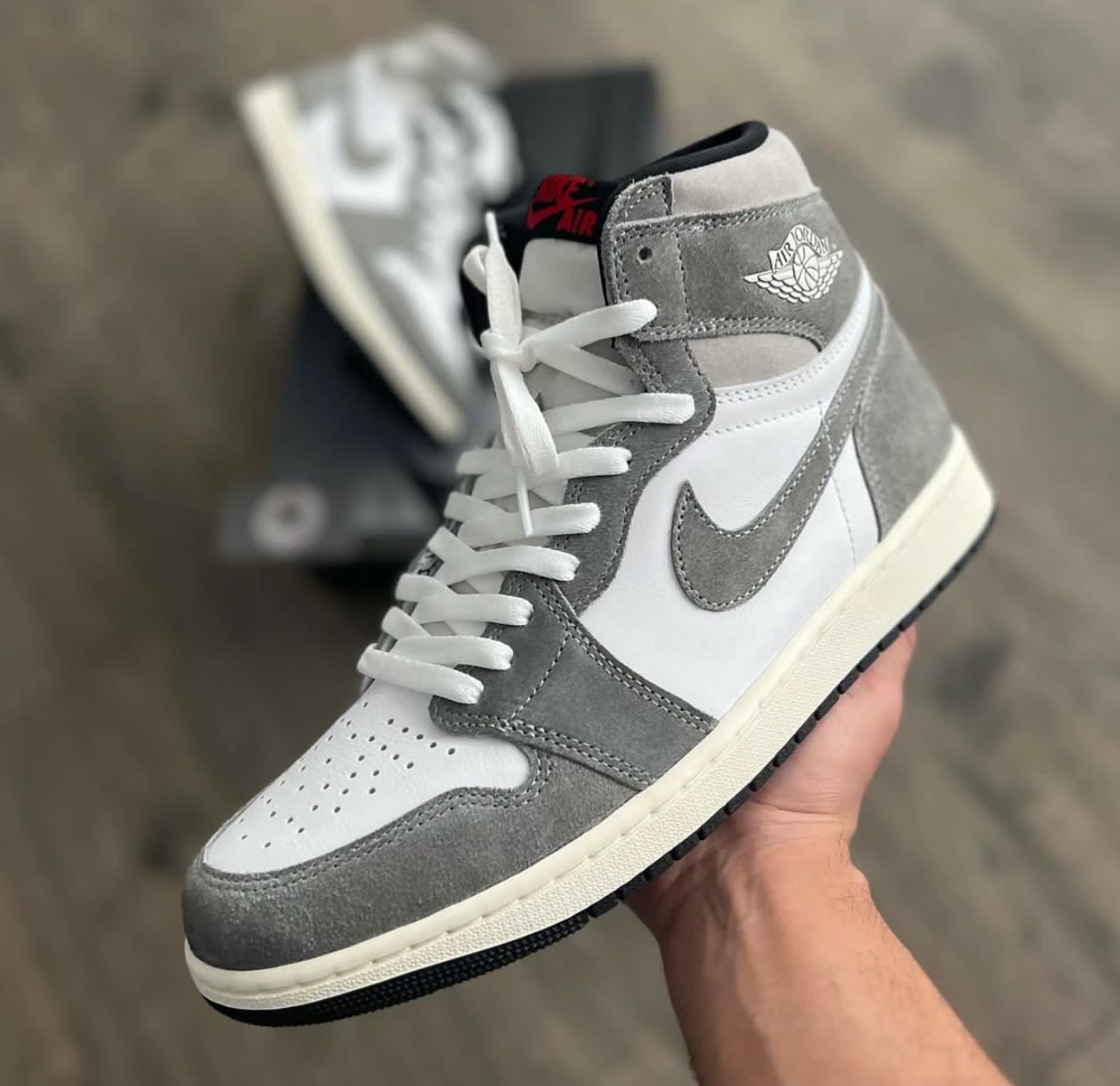 AIR JORDAN 1 WASHED GREY
