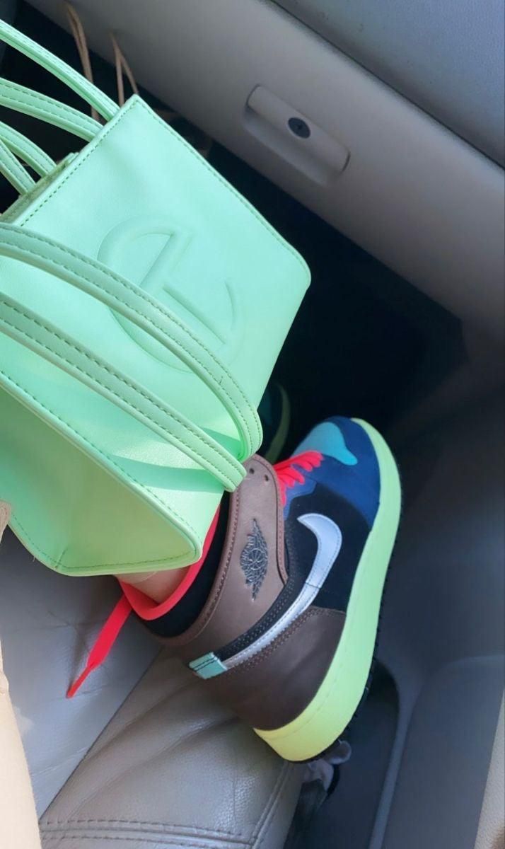 AIR JORDAN 1 HIGH BIO HACK