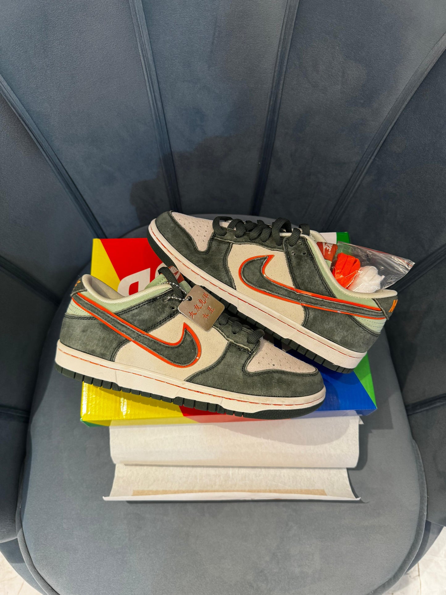 NIKE SB DUNK LOW X OTOMO KATSUHIRO U.A