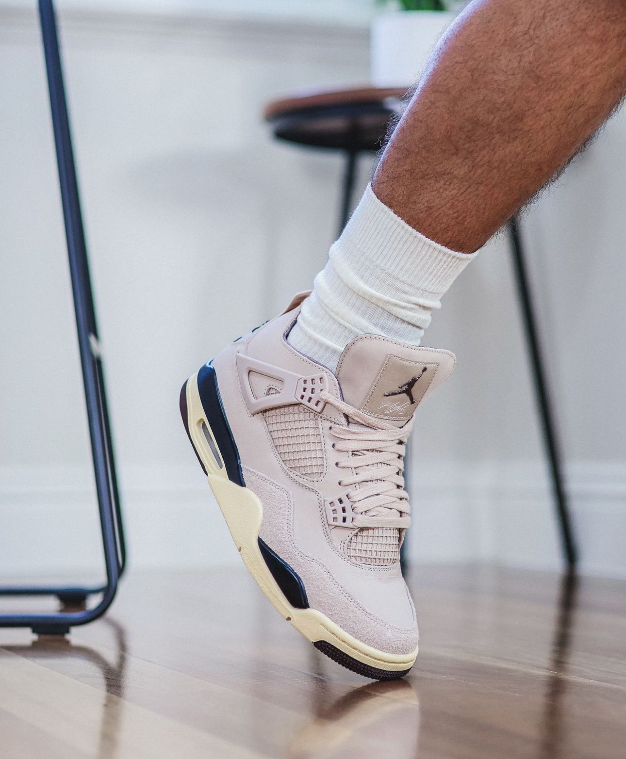 AIR JORDAN RETRO 4 X MA MANIERE