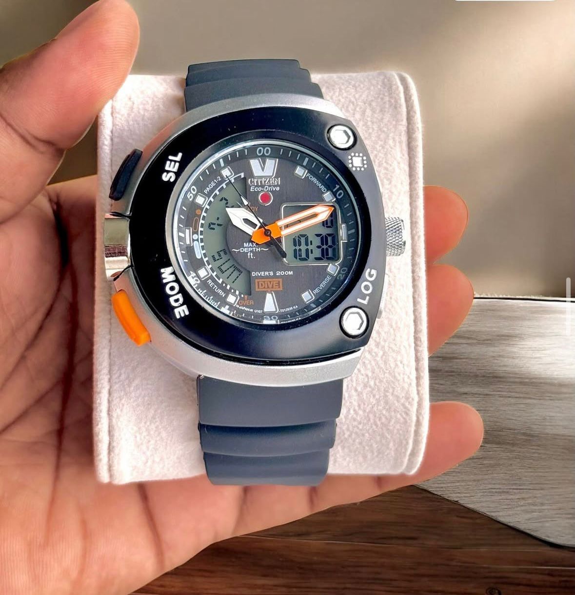 CITIZEN WATCH