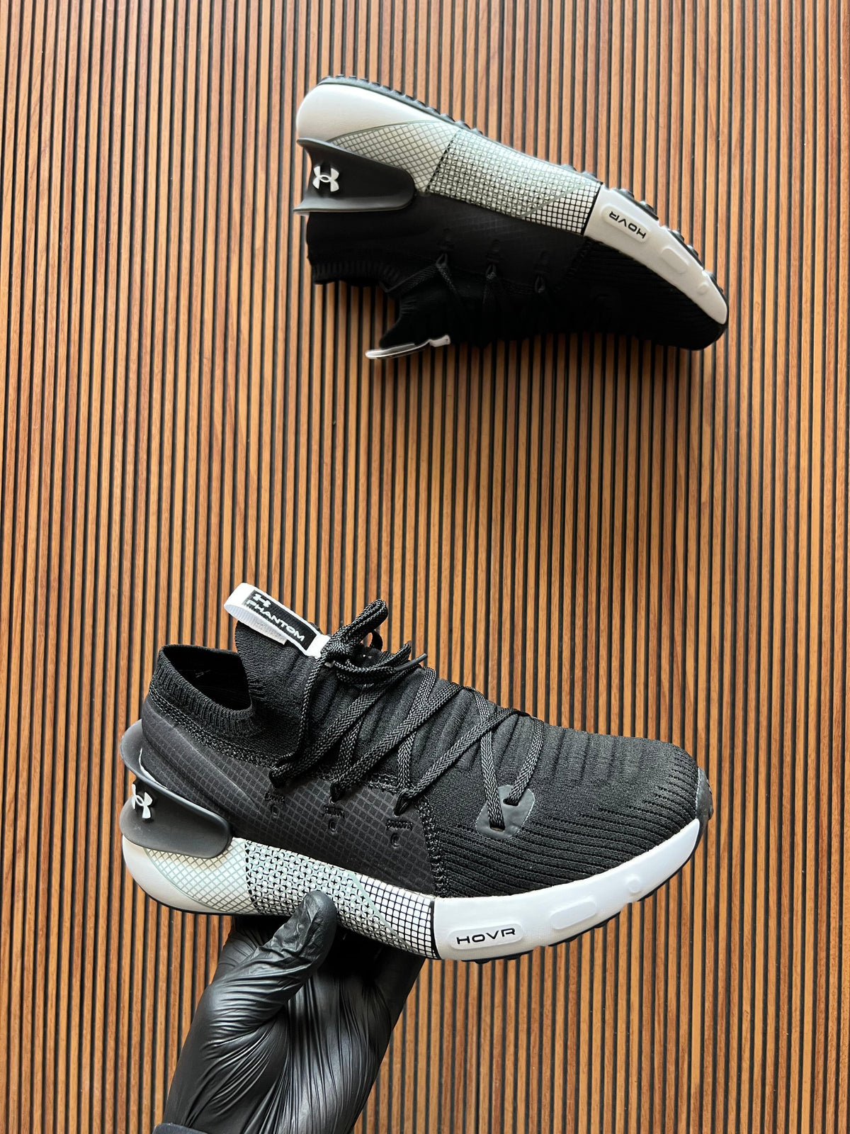 UNDER ARMOUR PHANTOM HOVR